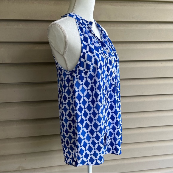 •Mudpie• Cobalt/White Patterned Sleeveless Blouse - Size Small - Picture 6 of 10